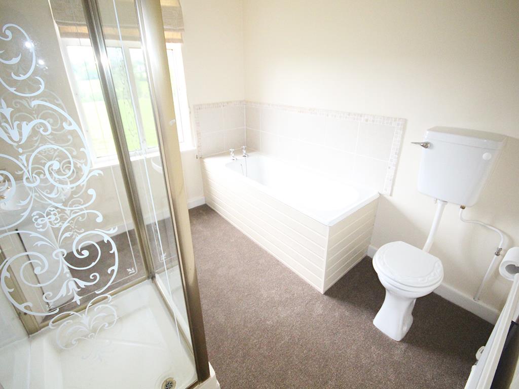 5 bedroom detached house To Let in Rimington - IMG_3097.jpg